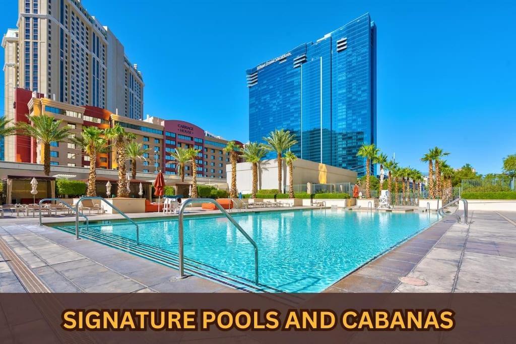 The Madonna At Mgm Signature Las Vegas Exterior photo